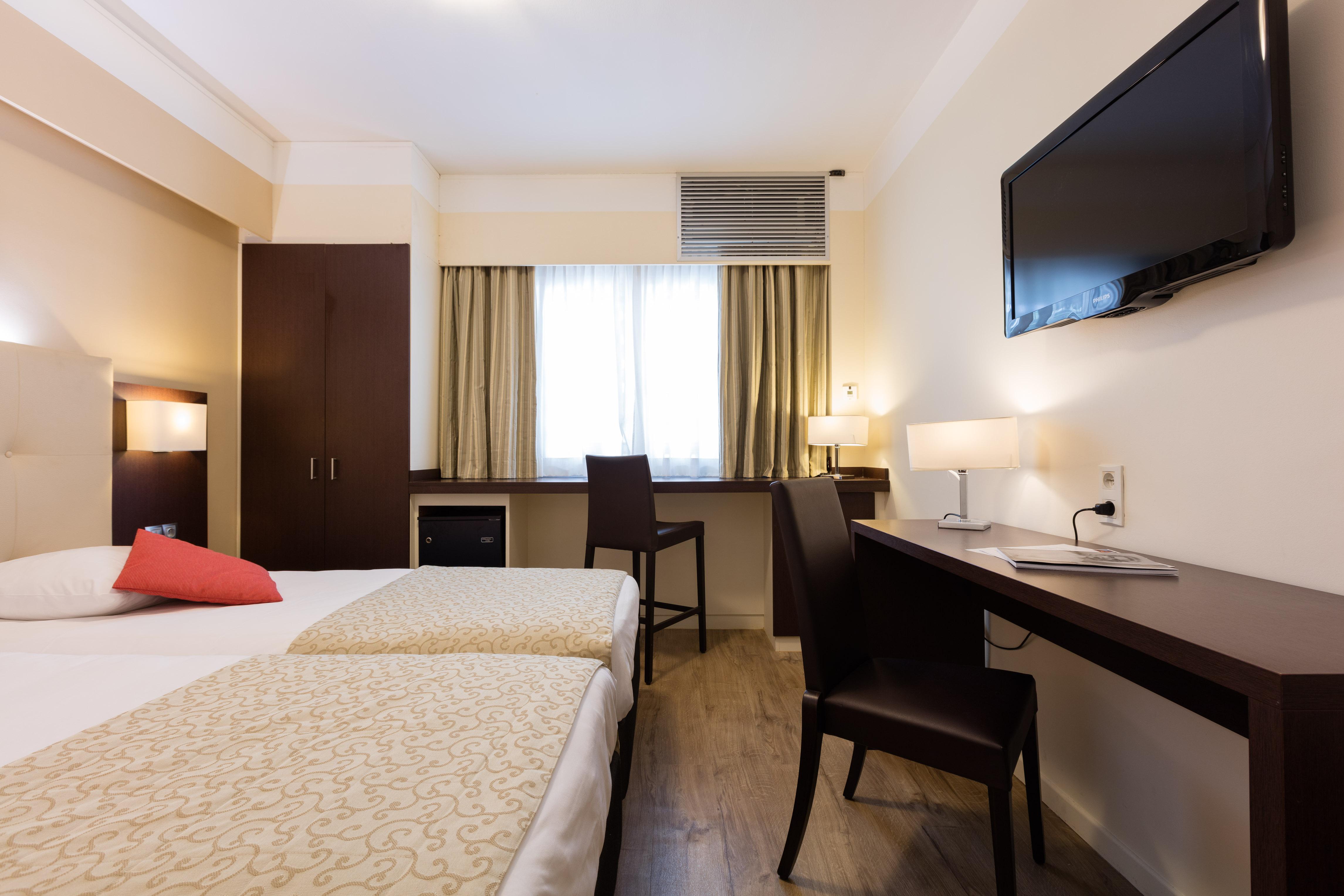 Hotel Rotonde 4*